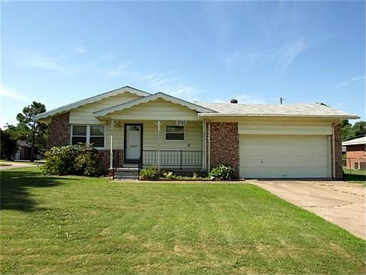 Front view of Full Brick Home