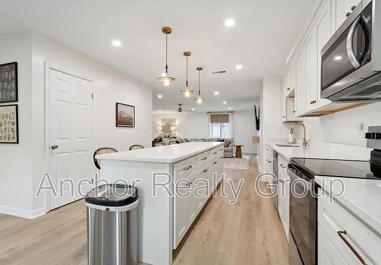 630 Orangewood Dr — Photo 20