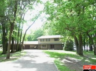 N7962 Brookhaven Beach Rd, Fond Du Lac, WI 54937