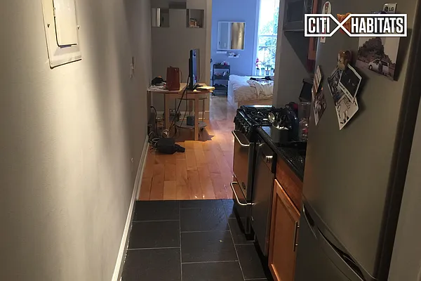 Rented by Citi Habitats | media 18