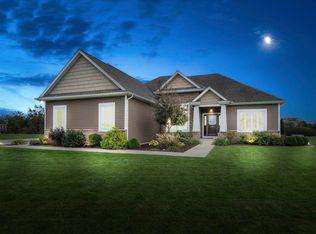 30746 Dawson Dr, Granger, IN 46530