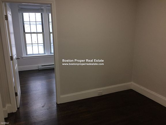 48 Clearway St. #7 Boston - Back Bay Unit Photo 6