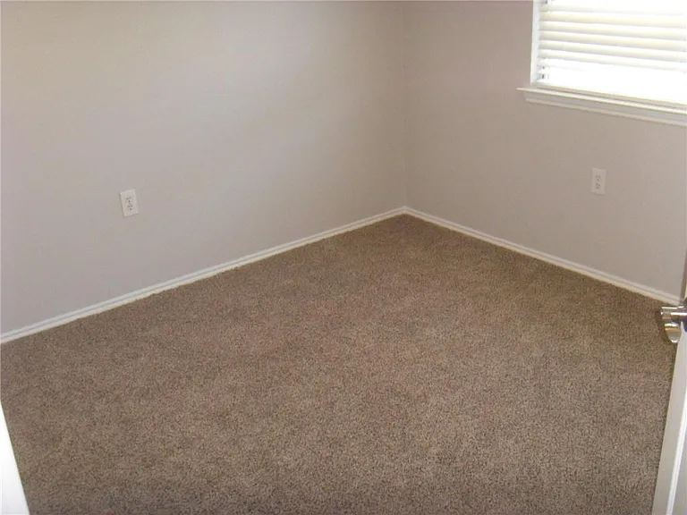 5104 Bantom Woods Bnd — Photo 17