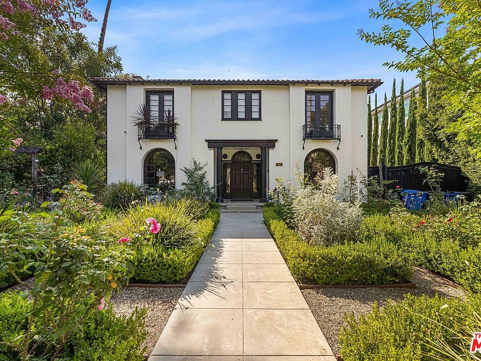 1st image of 2052 S Hobart Blvd