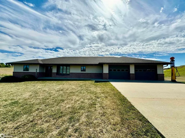 1768 200th St, Audubon, IA 50025