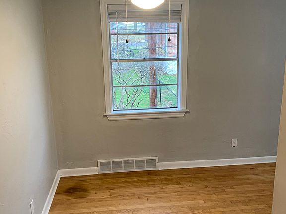 Kitchen to Living room