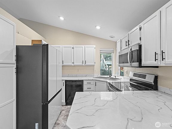 5th image of 9735 S 222nd Street