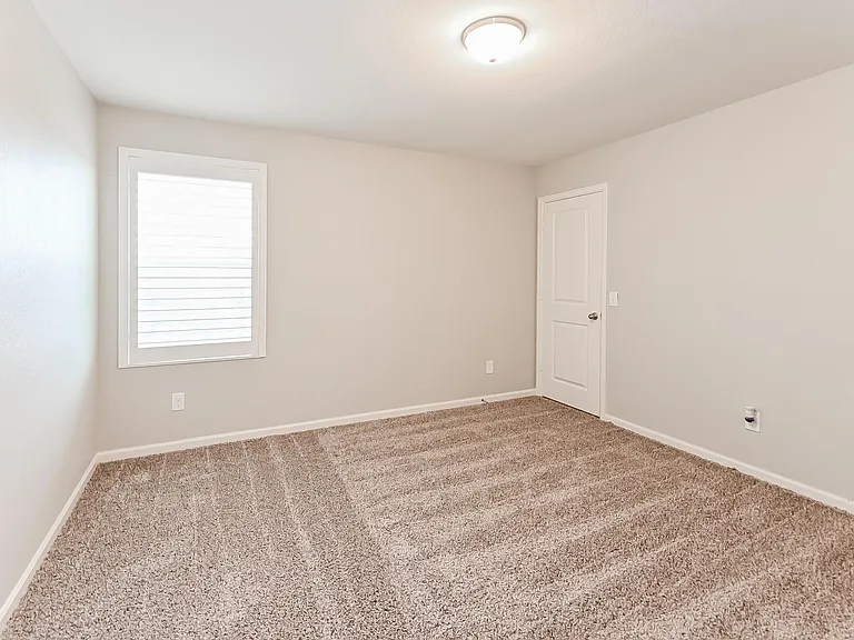 10080 Pappas Dr — Photo 14