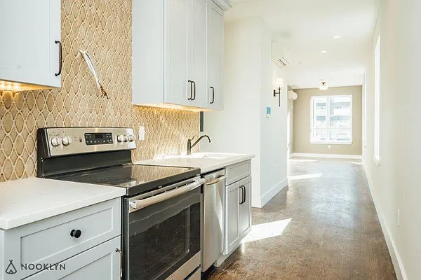 Rented by Nooklyn NYC LLC | media 20