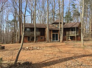 289 Bishop Ln, Lynch Station, VA 24571