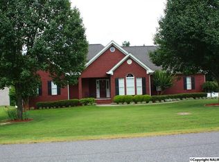87 Executive Dr, Arab, AL 35016