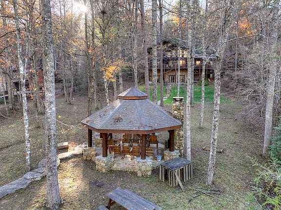 4th image of 505 River Ridge Rd