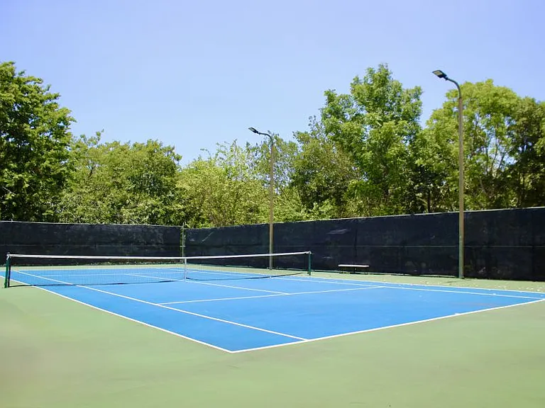 Cond The Residences 10 Apt 10 Calle Boulevard de l — Photo 15