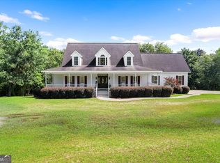 1573 Cherokee Lake Rd, Jesup, GA 31545