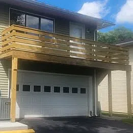 2 bed, 1.0 bath, 927 sqft, $1,800 — Photo 1