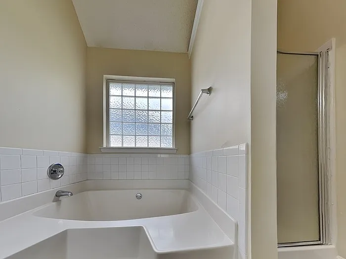 6095 Trotters Cir — Photo 13