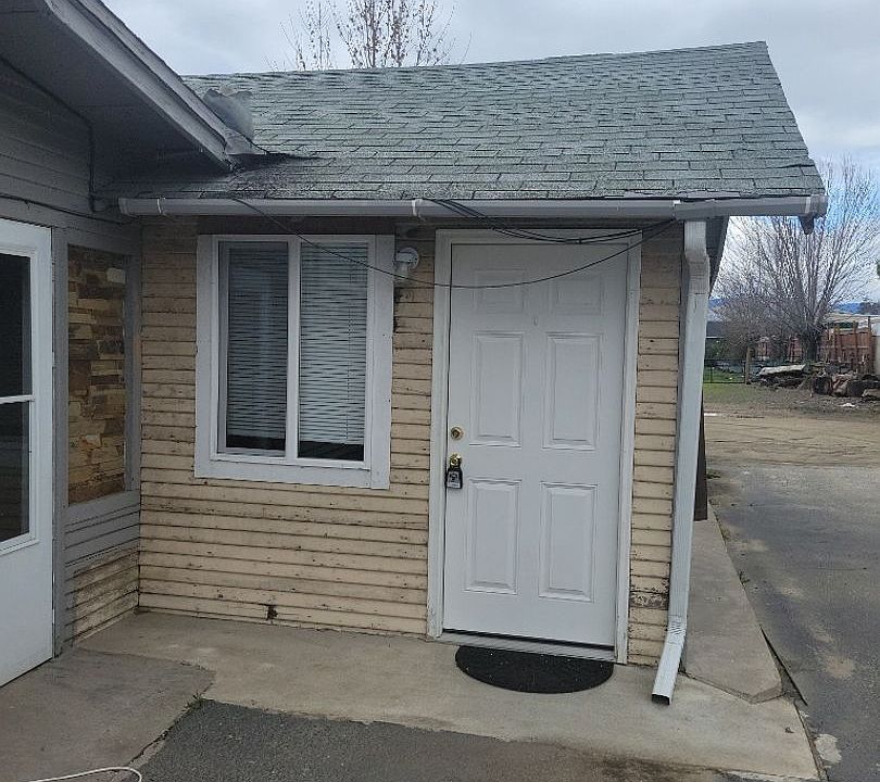 1st image of 1001 Lozier Ln #B