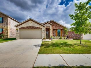 2328 Bermont Red Ln, Fort Worth, TX 76131