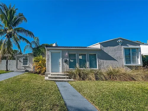 1719 SW 15th St Photo 1