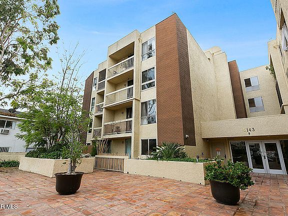 2nd image of 5143 Bakman Ave APT 301