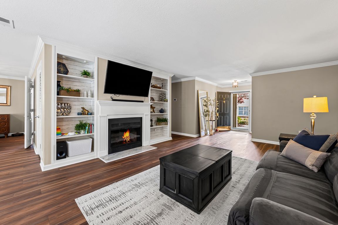 next background image