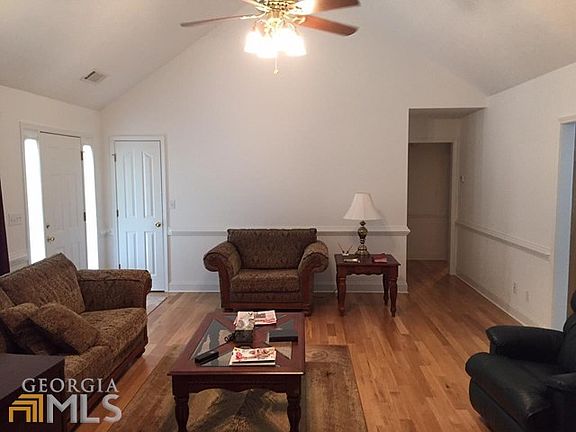 5th image of 81 Old Oak Way