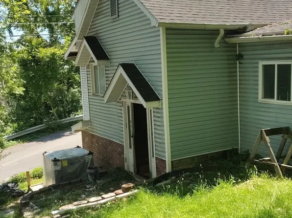 371 Mansion Ave, Morgantown, WV 26505