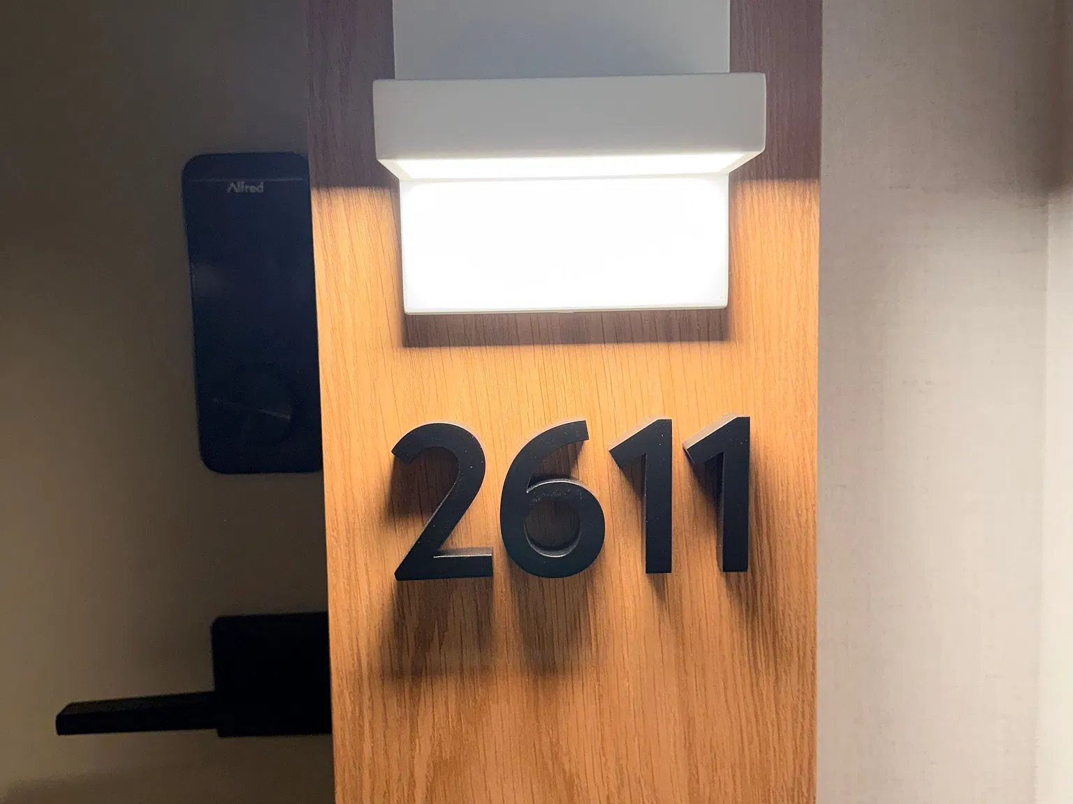 2 bed, $2,400 — Photo 2
