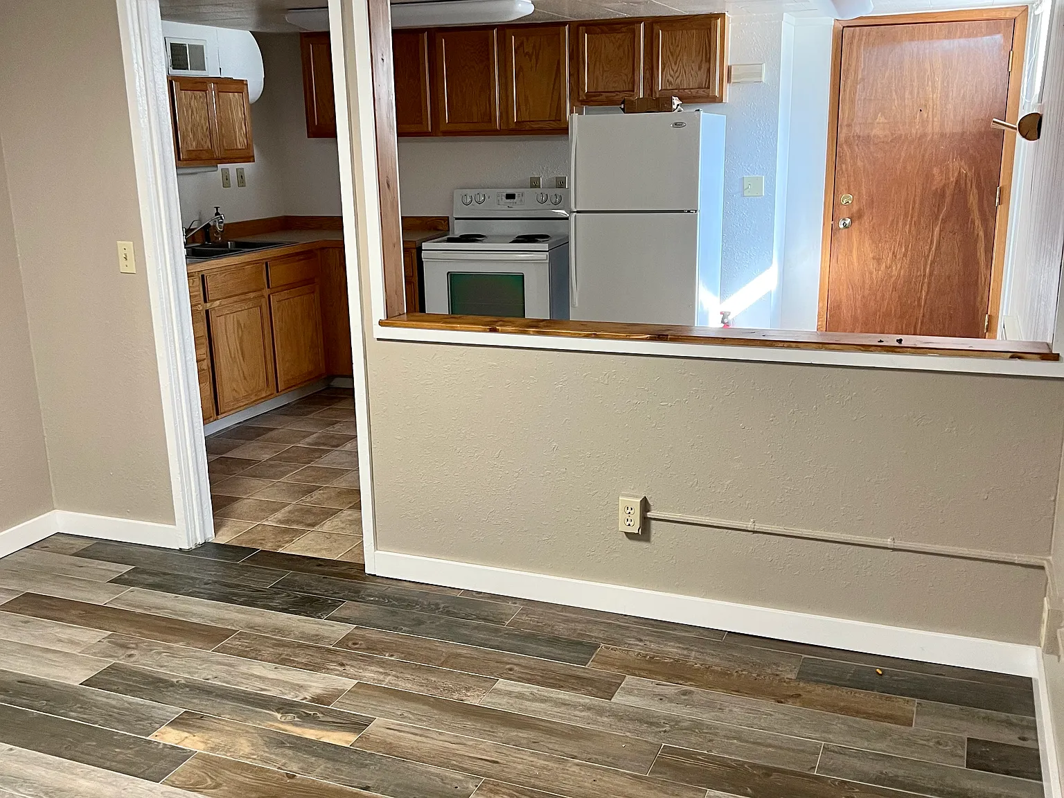 618 S 15th Ave — Photo 3