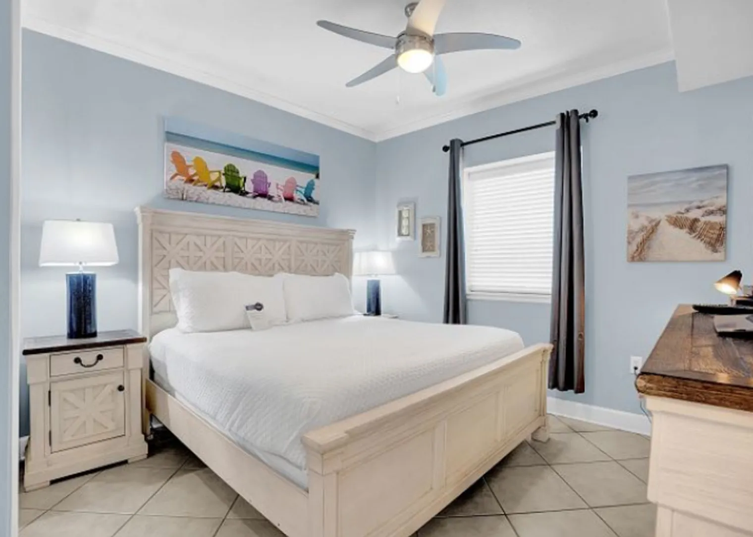 2 bed, 3.0 bath, 1237 sqft, $3,713 — Photo 4