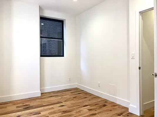 Rented by Link Real Estate NYC | media 36