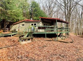 321 Oak Dr, Kennerdell, PA 16374