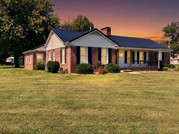 404 Fairfield St, Xenia, IL 62899