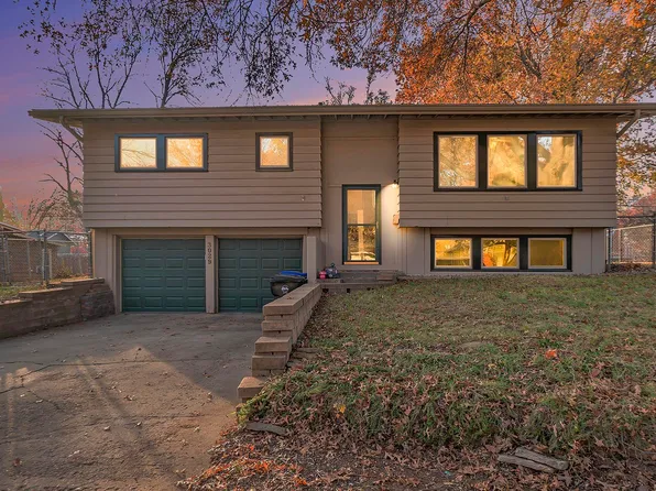 3029 SW Arnold Ave, Topeka, KS 66614
