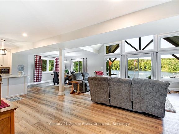 5th image of 1144 Trinity Rd