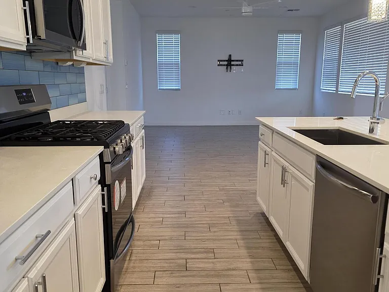 12518 W Cassia Trl — Photo 9
