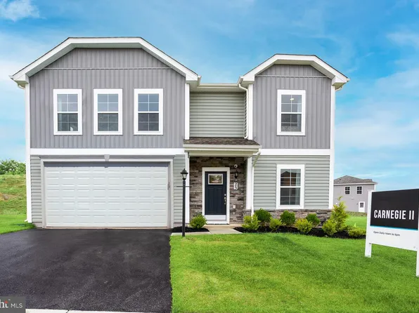 25 Chesterfield Rd, New Oxford, PA 17350