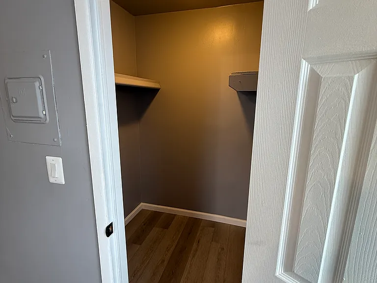 Walk in Closet
