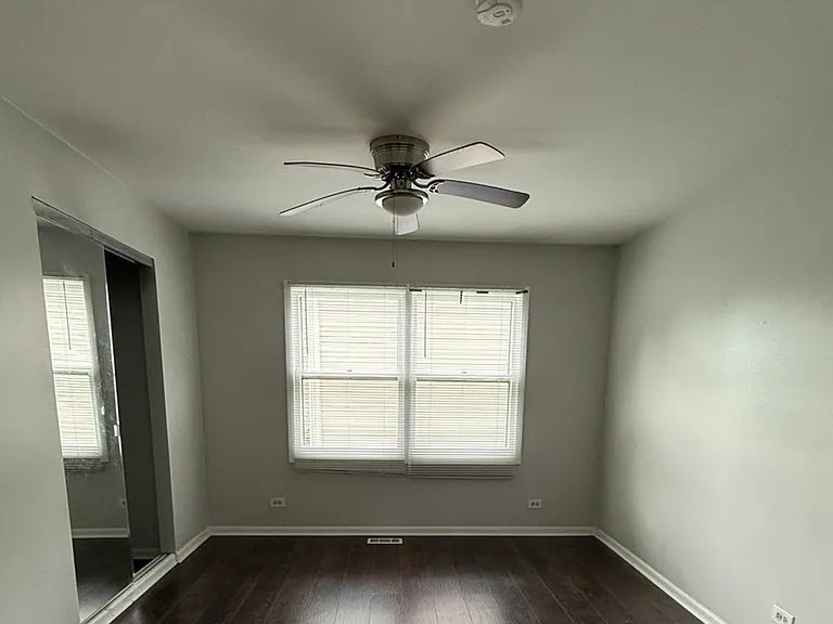 2116 Briar Hill Dr — Photo 9