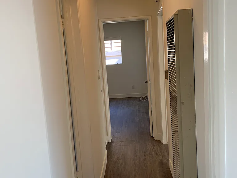 10350 Almayo Ave #7 — Photo 10