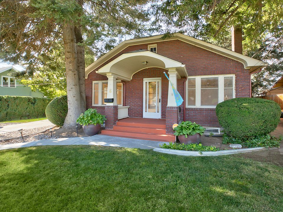 1st image of 6 S 36th Ave