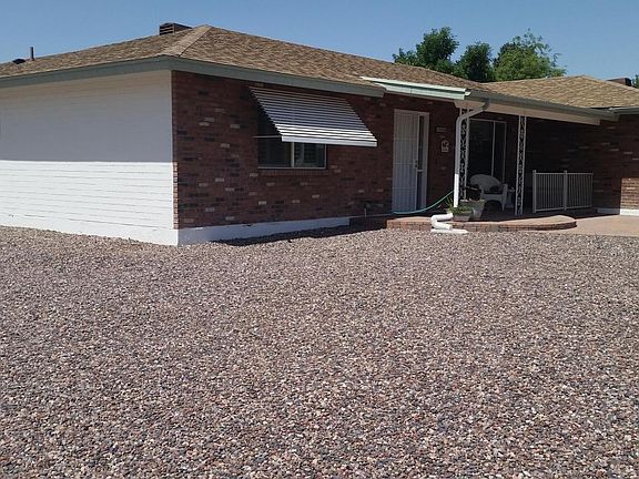 3rd image of 2220 S Lotus Cir