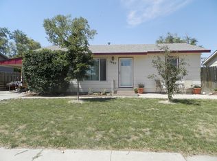 1607 Diane St, Garden City, KS 67846
