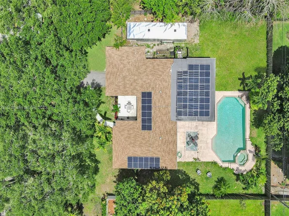 740 N Fig Tree Ln, Plantation, FL 33317