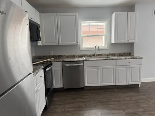 1504 Colorado St, Midland, MI 48642