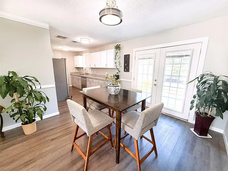 307 Bellmar Ln — Photo 5