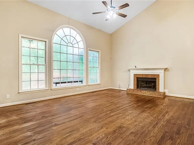 510 Jacaranda Ct — Photo 22