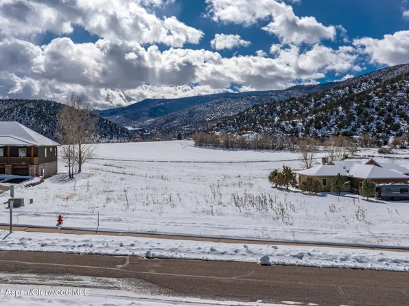 408 Red Cliff Cir, Glenwood Springs, CO 81601