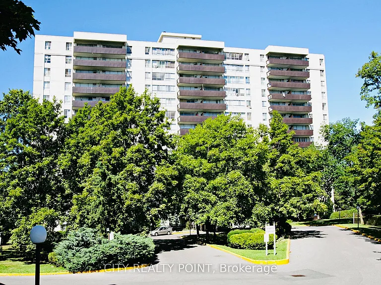 6200 Bathurst St #1412 — Photo 17