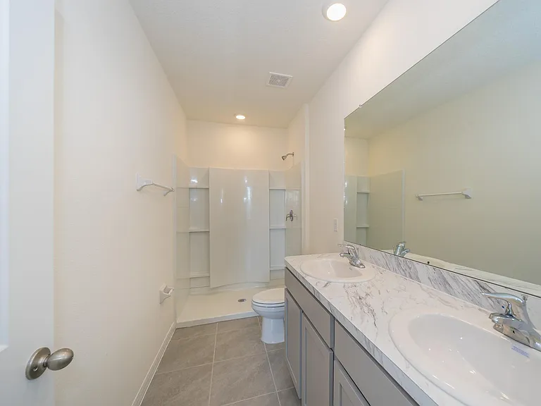 16642 Maude Dr — Photo 15